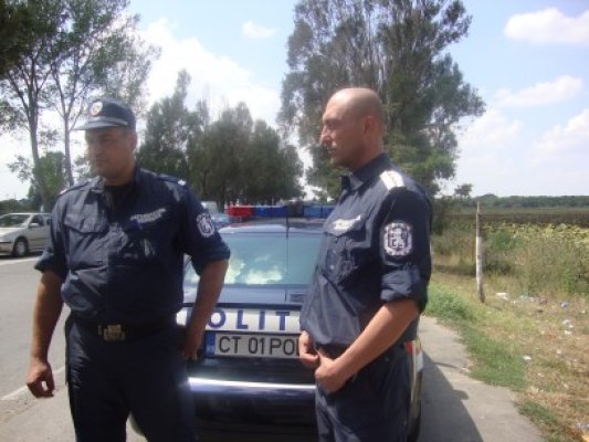 Ei sunt poliţiştii bulgari care verifică maşinile în trafic, la Constanţa şi Mangalia! - vezi video